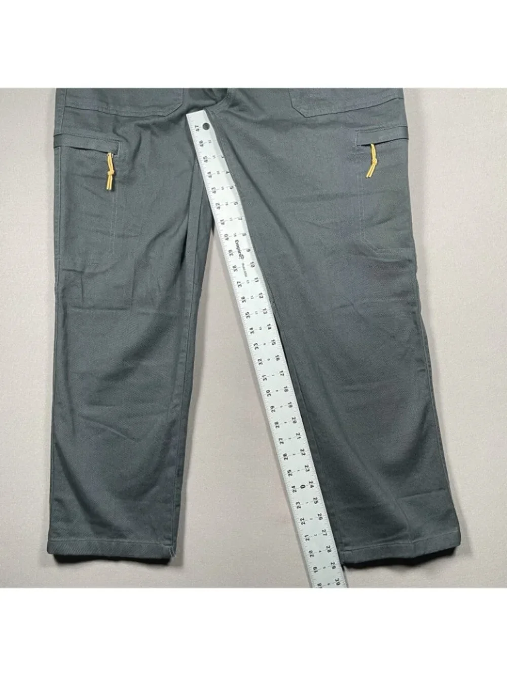 NWT The North Face Field Elastic Cargo Asphalt Grey Pants - Men Size Large